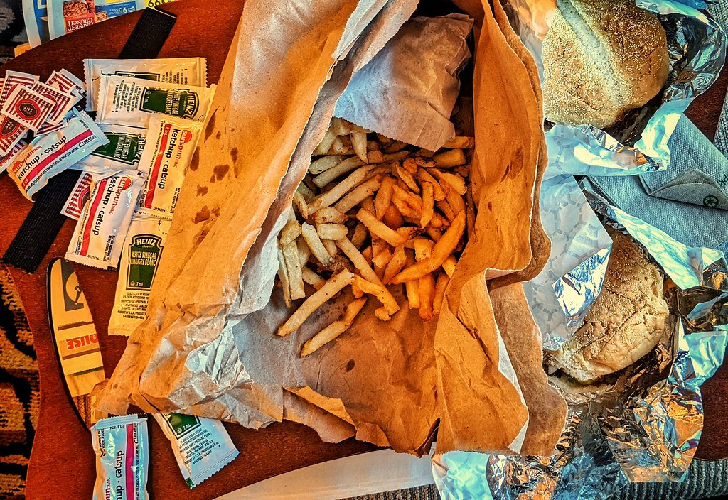 Qué pedir en Monkey Burger: guía para armar el pedido según tu parche