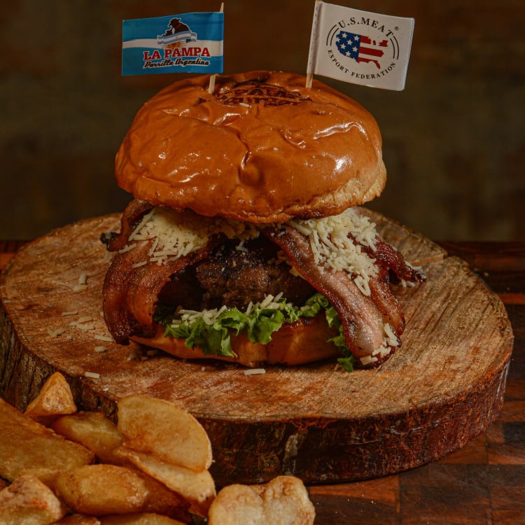 Hamburguesa La Monumental